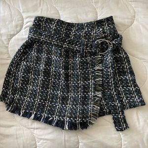 Plaid high waited skort